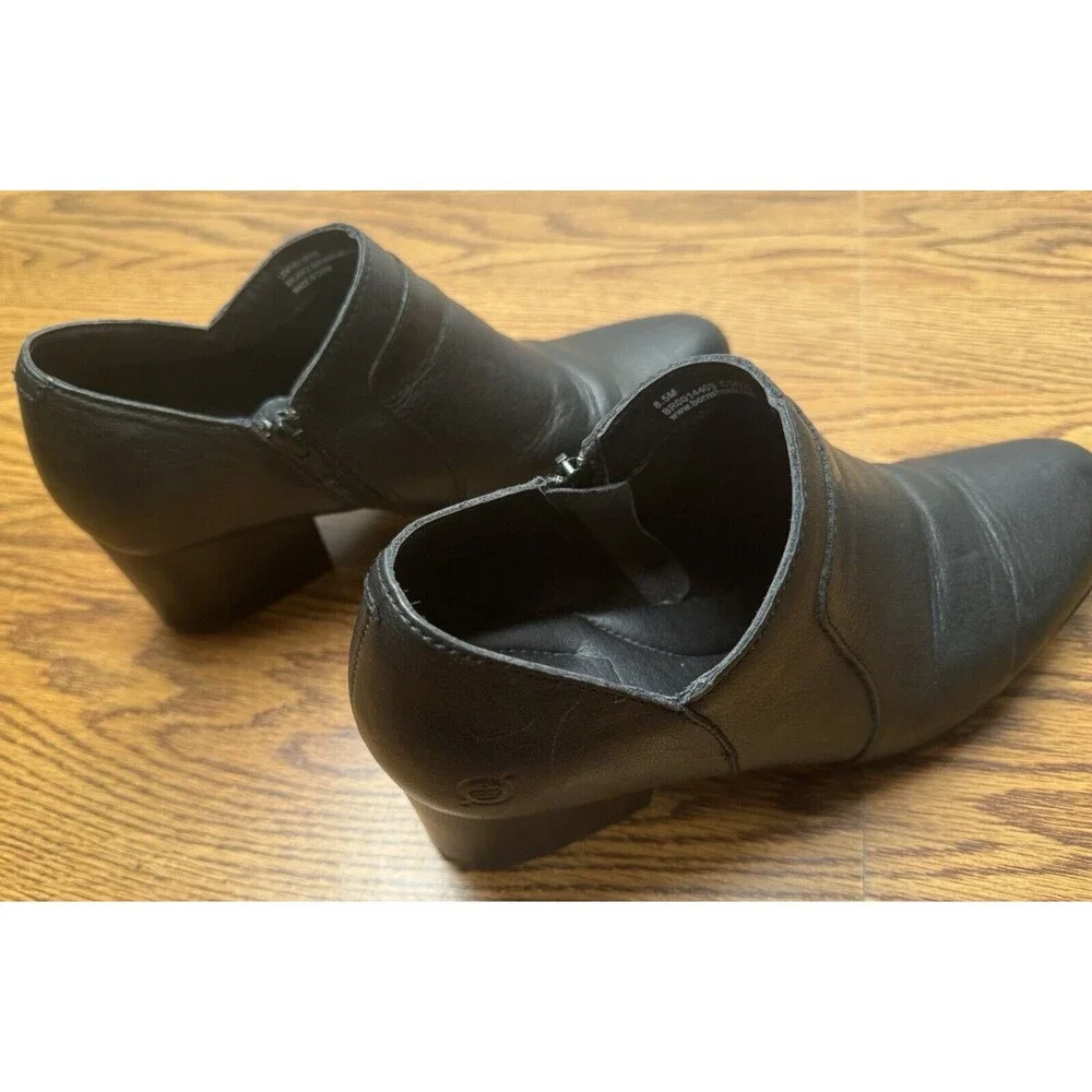 Born Caley Leather Booties Womens 8.5M‎ Dark Brown Stacked Heel